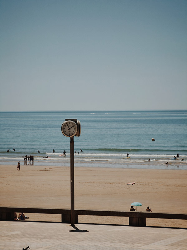 Horloge Grande Plage de Saint Gilles Croix de Vie