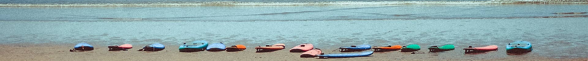 Planche des écoles de surf Grande Plage de Saint Gilles Croix de Vie